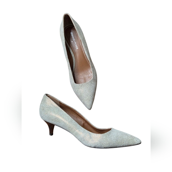 Donald J Pliner Kitten Heel Pumps - Metallic - Size 7.5 - Picture 1 of 7